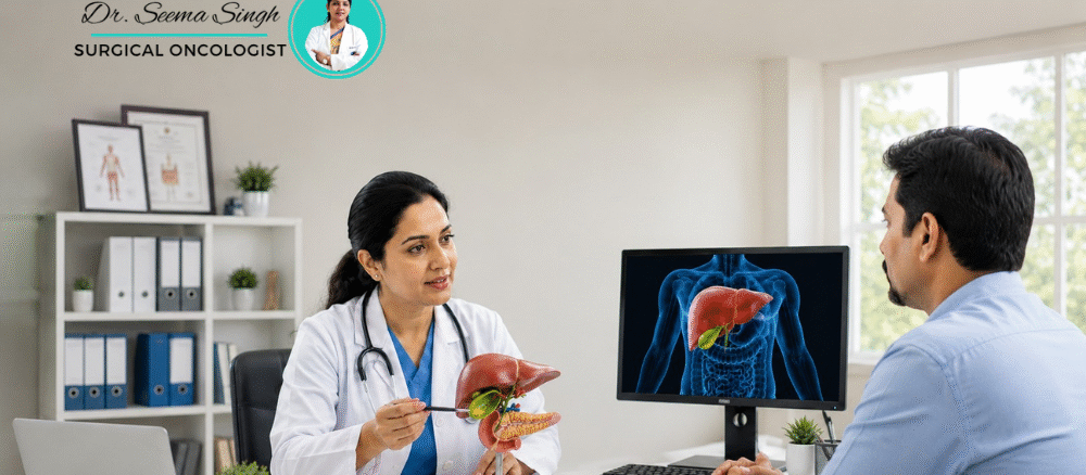 Doctor explaining gallbladder anatomy to a patient during a consultation about gallbladder cancer risk factors.